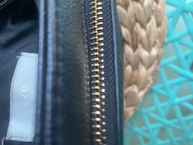  Beden H&M siyah omuzdan askılı çanta