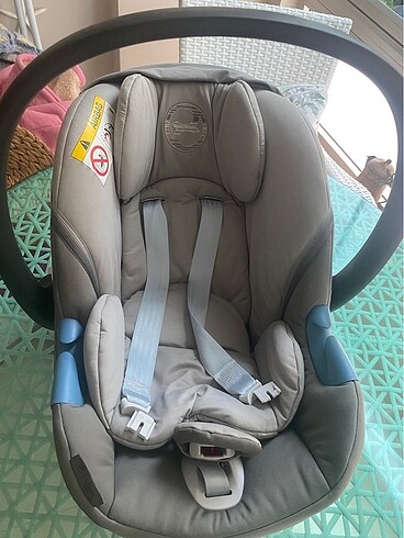 Cybex ana kucağı