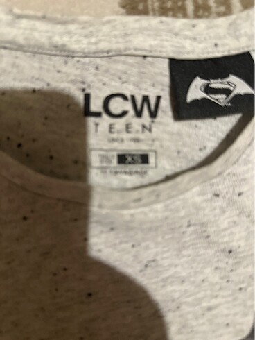 11-12 Yaş Beden LCW tişört