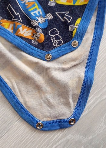 Renkli Baskılı Mavi Erkek Bebek Body - Görsel 3