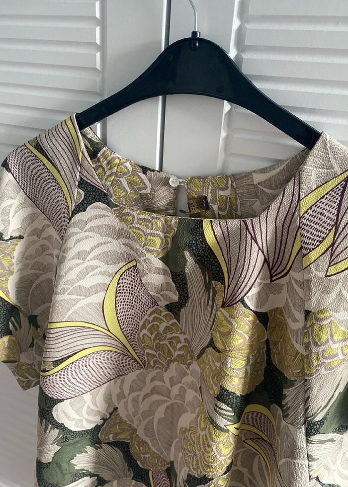 Kısa kollu bluz - Görsel 3