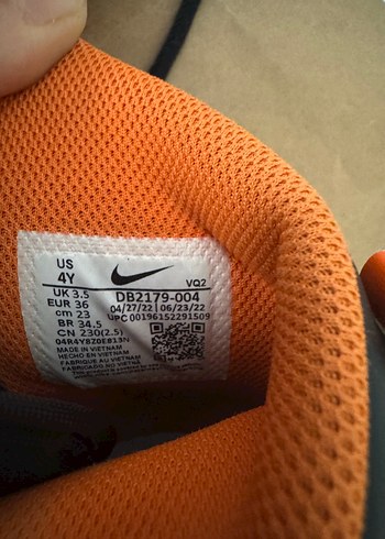 Nike Turuncu Nike Spor Ayakkabı