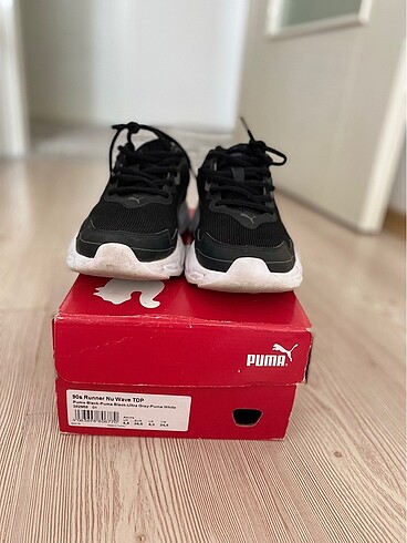 38,5 Beden Puma sneakers