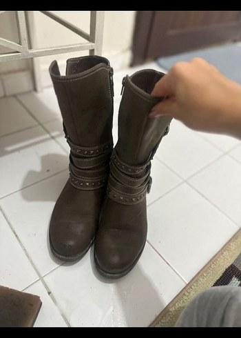 37 Beden Deichmann çizme