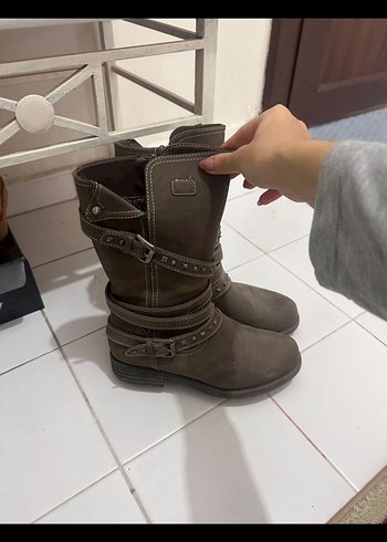 Deichmann çizme