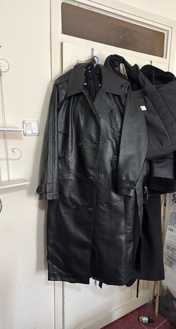 Düğmeli Siyah Deri Kadın Ceket - Görsel 2