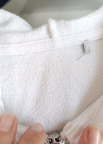 l Beden Kadın Beyaz Fermuarlı Sweatshirt