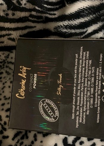 Catherine Arley Silky Touch Pudra - Görsel 3