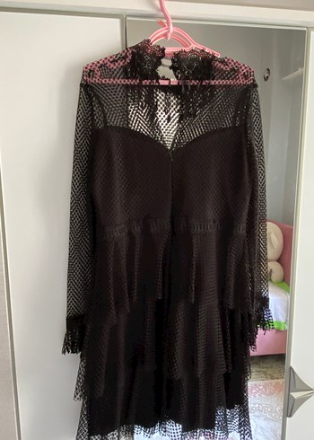 Trendyol & Milla Dantel Detaylı Siyah Midi Gotik Elbise