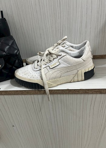 37,5 Beden Puma ayakkabı