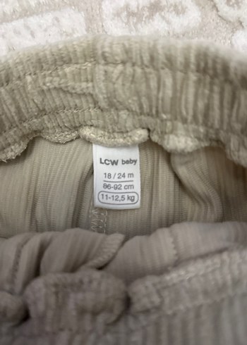 LC Waikiki Bej Erkek Çocuk Bol Kesim Düğmeli Pantolon