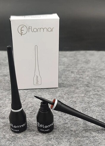 Flormar eyeliner