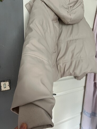 xs Beden Zara şişme mont