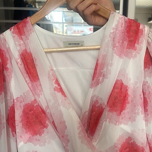 l Beden Butik ürünü L beden elbise