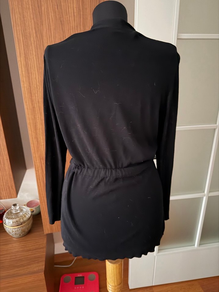 Siyah Kuşaklı Kadın Midi Hırka - Görsel 2