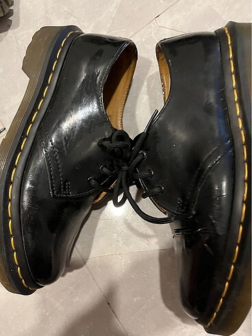 37 Beden siyah Renk Orjinal dr.martens rugan ayakkabı