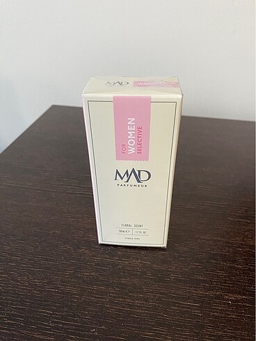 MAD YSL Libre Parfum Y101