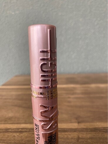 Beden Renk Maybelline Sky High Maskara