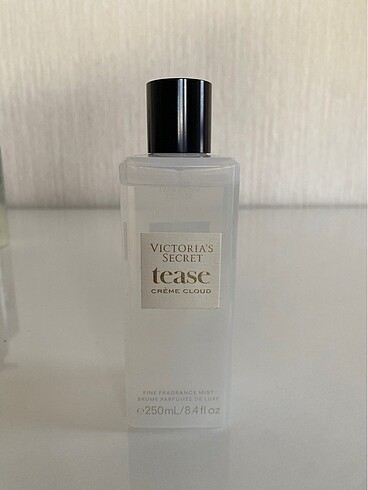 Tease Cream Cloud Victorias Secret