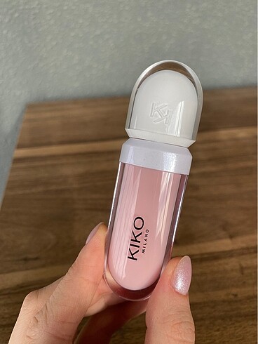 Kiko Tutu Rose Gloss