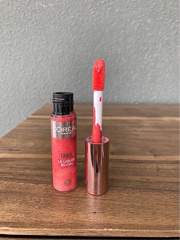 Loreal Paris Loreal lumi glow 625 allik