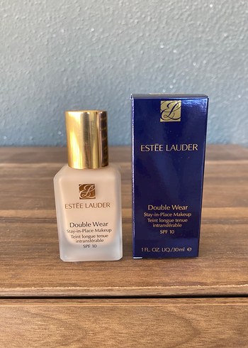 Estée Lauder Double Wear Fondöten 1N1