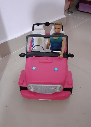  Beden Barbie jeep ve ken ve bebekler