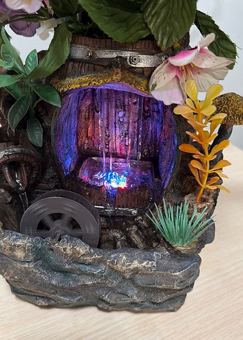 Değirmen tasarımlı renkli led ışıklı su şelalesi - Görsel 4