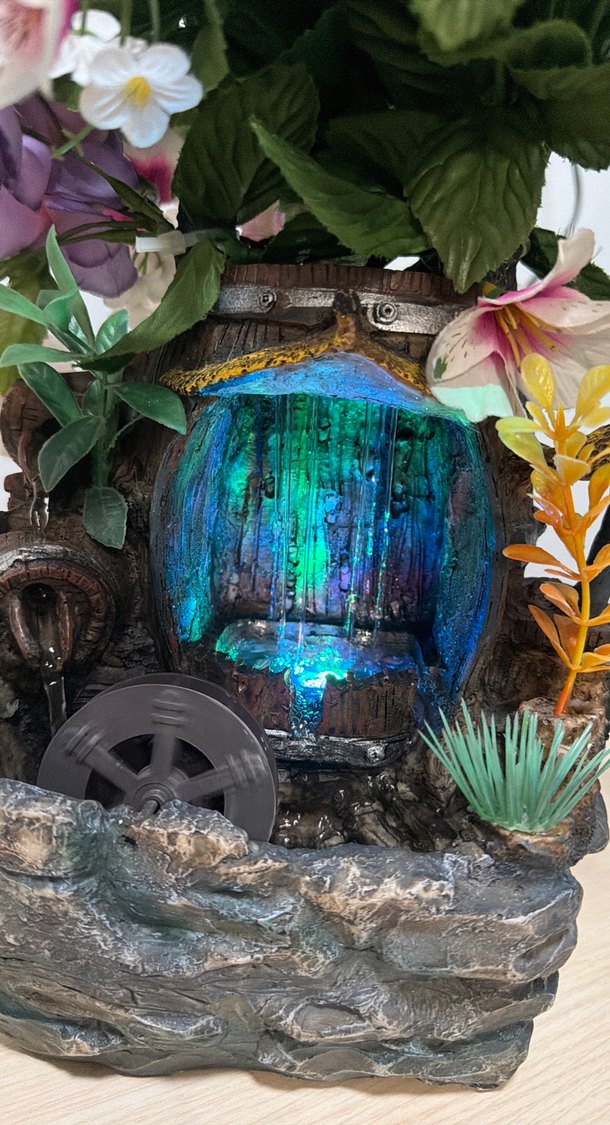 Değirmen tasarımlı renkli led ışıklı su şelalesi - Görsel 3