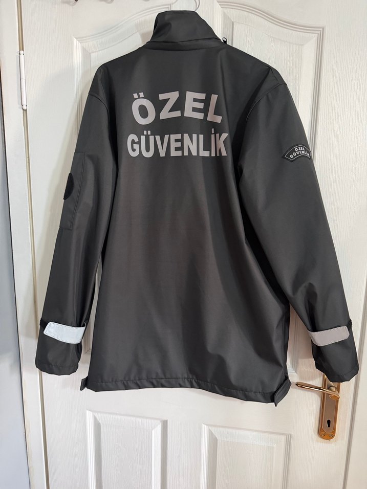 Siyah özel güvenlik mont - Görsel 5