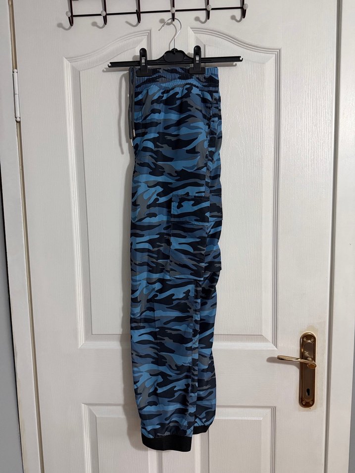 Erkek Mavi Kamuflaj Bol Kesim Kargo Pantolon - Görsel 2