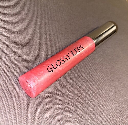 Lip gloss