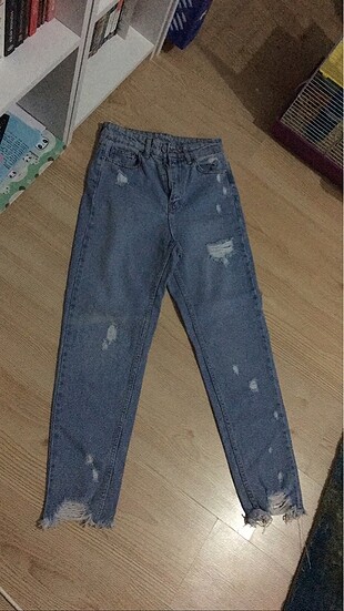 Topshop mom jean