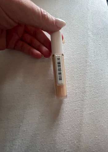 Fenty Beauty kapatıcı - Görsel 3