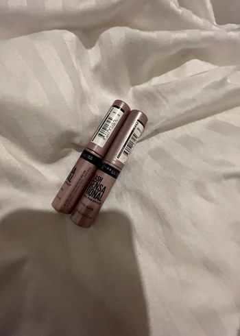 Maybeline Bej Parlak Maskara - Görsel 2