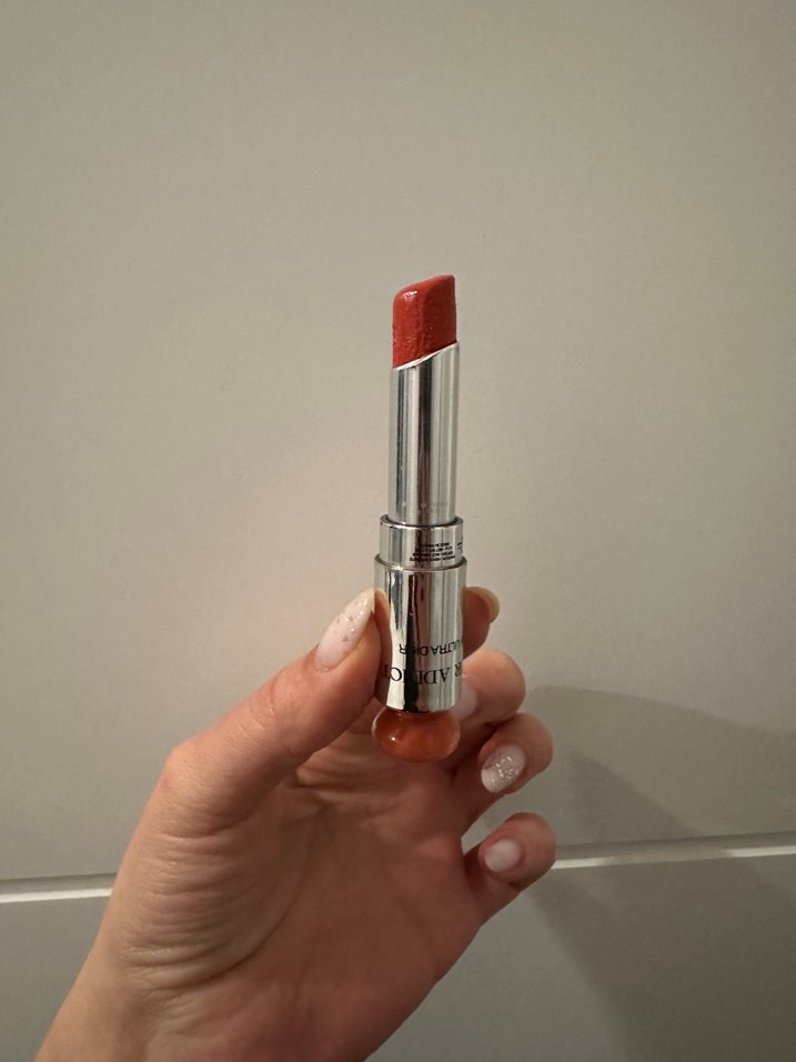 Dior Addict Dolgu Ruj - Açık Bej - Görsel 2