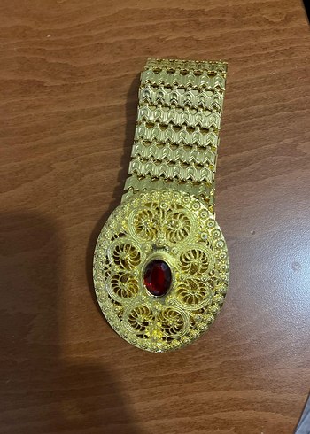 Altın Renkli Taşlı Kadın Zincir Bileklik - Görsel 3