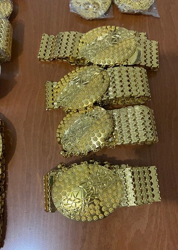 Altın Renkli Taşlı Kadın Zincir Bileklik - Görsel 16