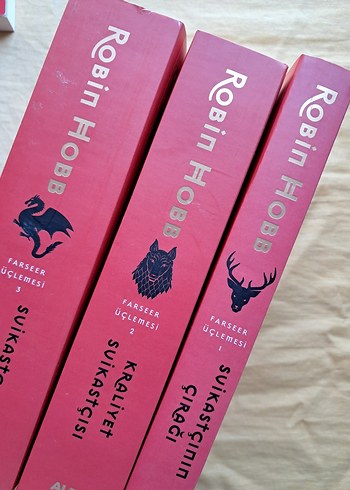 Robin Hobb Farseer Üçlemesi 3 Kitap Seti
