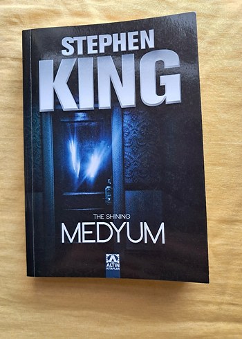 Stephen King - Medyum Romanı