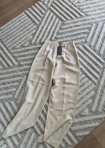 36 Beden Beyaz Kemerli Midi Kumaş Kadın Pantolon