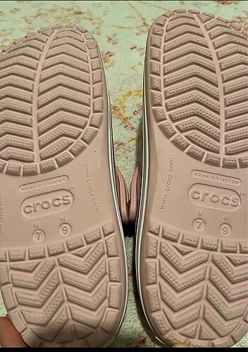 39 Beden CROCS KADIN TERLİK