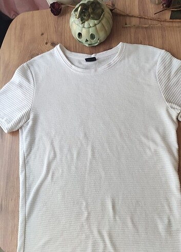 Beyaz erkek t-shirt 