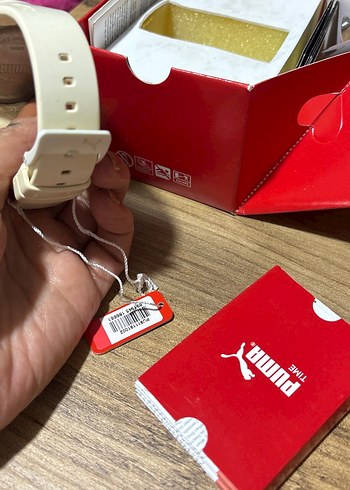 Minimalist Beyaz Kadın Kol Saati - Görsel 4