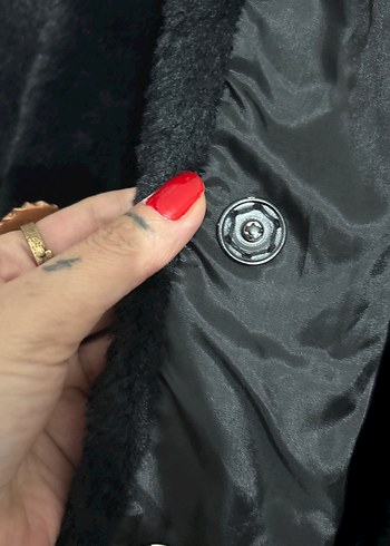 Kadın Siyah Midi Boy Kürk Mont - Görsel 3