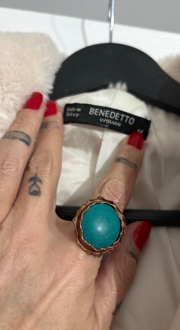 Bej Midi Uzunlukta Peluş Kadın Mont - Görsel 3