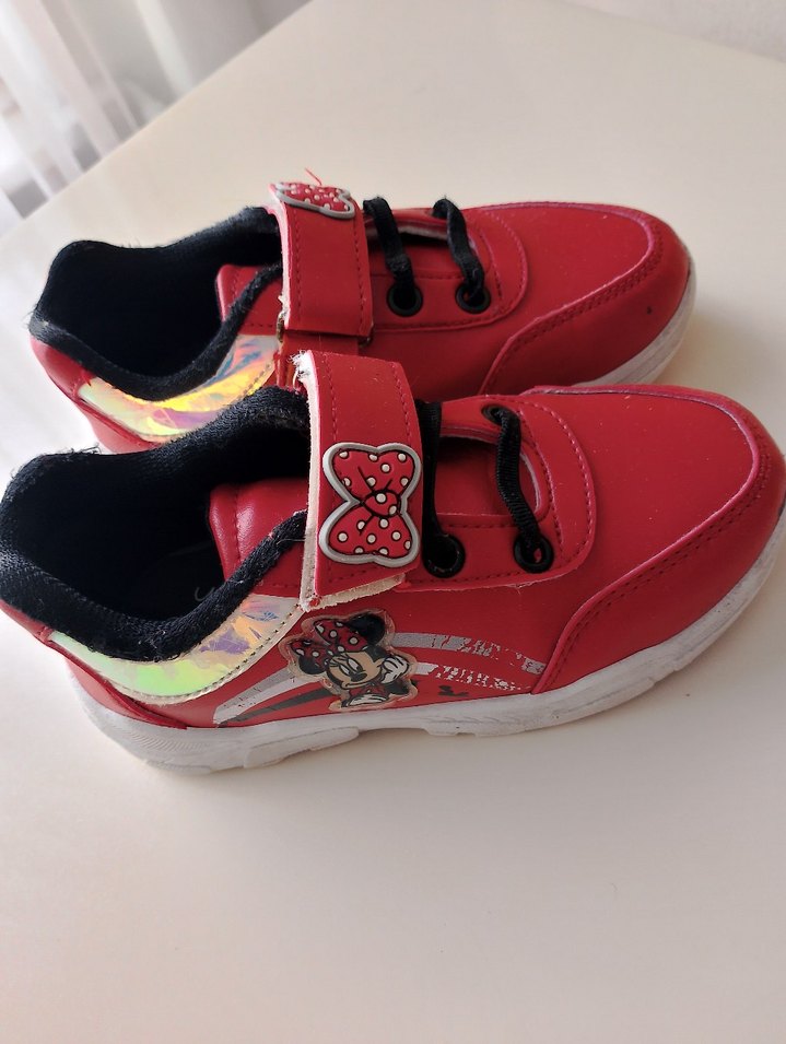 Kız Çocuk Kırmızı Cırtlı Spor Ayakkabı markadir - Görsel 2