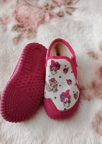 Kız Çocuk Desenli Sıcak Ev Terliği - Görsel 2