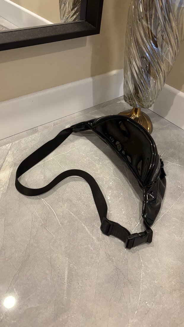 Siyah Yılan Derisi Desenli Kadın Çapraz Çanta - Görsel 3