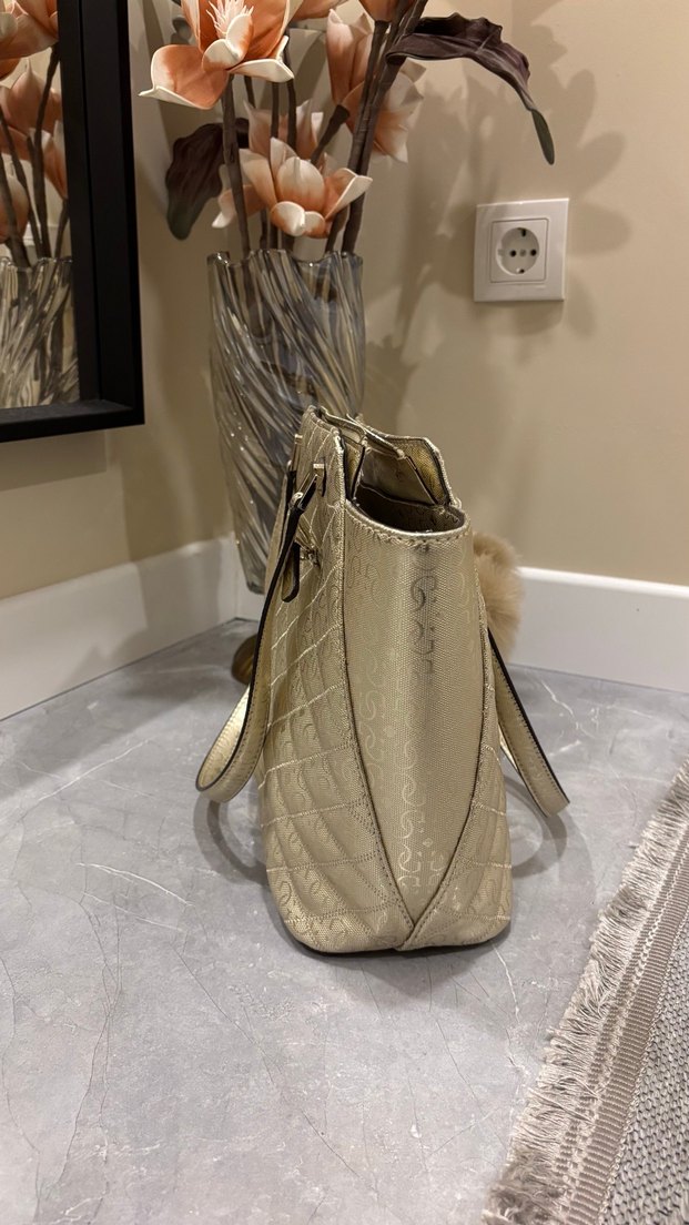 Bej Parlak guess Deri Kadın Çanta - Görsel 5